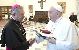Addio a Papa Francesco. Il vescovo Egidio: «Un pastore che ha avuto a cuore tutto il suo gregge»