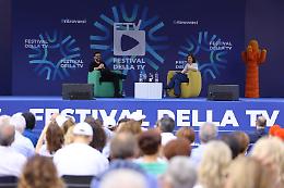 Festival della Tv, 35mila a Dogliani in tre giorni davanti a oltre 130 ospiti