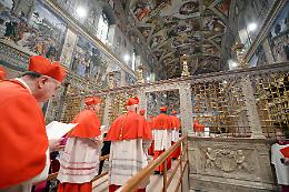 Verso l'elezione del nuovo Papa, le indicazioni del vescovo mentre inizia il Conclave