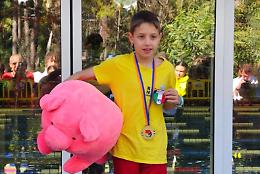 Nuoto: tre medaglie per il monregalese Filippo Carrara ai campionati italiani CSI