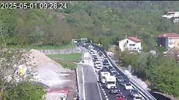 Giornata da bollino nero sulla A6 Torino-Savona: code già da Ceva