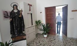 Ladri entrano nel convento delle Clarisse mentre le suore sono a Messa