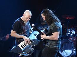 Stasera al Sonic l'onda d'urto dei Dream Theater: di nuovo con lo storico batterista
