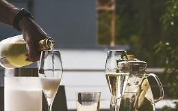 Botte dopo le avances al ristorante, in quattro sono a processo