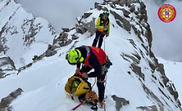Raggiunti dai soccorsi gli alpinisti bloccati sul Monte Rosa

