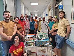 Scatole di giochi donate all'Ospedale, in memoria dell'amico William Tagliaferri