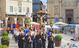 La festa patronale per San Donato, processione concerto della banda
