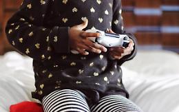 Alle scuole Medie, già a rischio dipendenza da videogame e azzardo