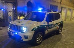 Tentano di rubare un'auto a Breo e si feriscono con una lama