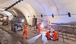 Il tunnel più famoso d’Europa si ferma: traffico alpino a rischio paralisi