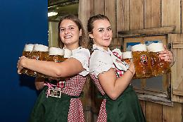 «Sconti nei negozi di Cuneo per chi  prenota un tavolo all'Oktoberfest»