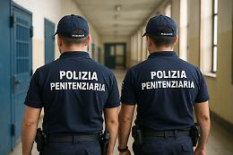 Carcere di Cuneo, agente ferito durante rivolta: detenuto salvato dal suicidio