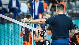 Vuoi fare l'arbitro di pallavolo? Ecco come iscriversi al nuovo corso