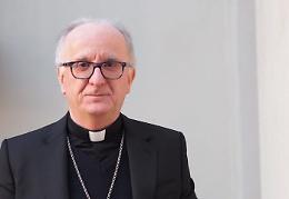 Mons. Derio Olivero presenta il suo nuovo libro "Grati e fiduciosi"
