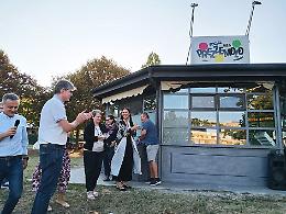 Rinasce il chiosco di Parco Europa e diventa “Prezzemolo Social Bar”: un luogo di incontro e inclusione per tutte le generazioni