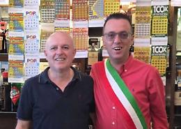 Frittate e panini con tuma e acciughe al verde: Valter, da oltre 30 anni il cuore dietro al bancone dei "4 Venti"