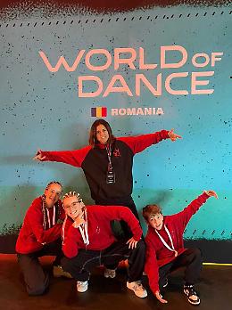 La scuola di danza Gravity vola in Romania