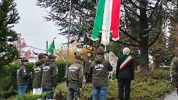 Uniti nel ricordo: giovani e istituzioni per la memoria dei caduti