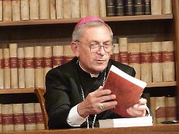 Il vescovo tra bambini, anziani e famiglie: una settimana di incontri e ascolto 