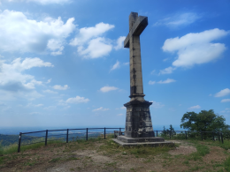 Lavori di asfaltatura per 220 mila euro su quattro strade comunali e intervento di valorizzazione al Momburgo