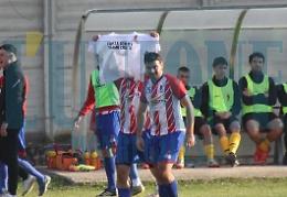 Tamburrano ma che fai? Un gol da cineteca nella goleada biancorossa