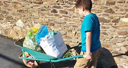 580 kg di tappi che diventano aiuto: la raccolta solidale che unisce un intero territorio
