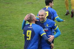 Il cielo è azzurro nel grigio cielo del Barberis, giornata no per i garessini