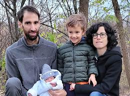 Pietro, Sara e il piccolo Giorgio saranno la Sacra famiglia del Presepe vivente