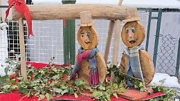 La borgata si veste a festa: le decorazioni natalizie "fatte in casa" che scaldano il cuore