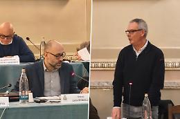 Il sindaco rincara: «La raccolta rifiuti non funziona». Le opposizioni: «Ma si fa le critiche da solo? Non potevate pensarci prima?»