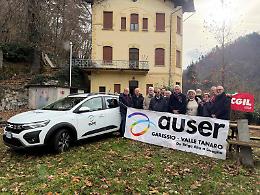  Una vettura per  dare servizi gratuiti alla comunità
