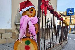 Quando il recupero diventa magia: Mombasiglio si veste a festa per il Natale