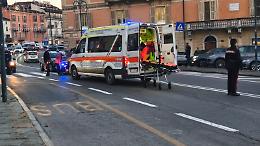 Investita da un'auto in corso Statuto