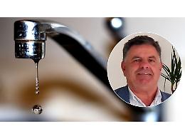 Acqua a singhiozzo e proteste social: le cause dei disagi