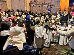 Cos&igrave; i bimbi hanno trasformato Carr&ugrave; in una piccola Betlemme - le FOTO