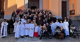 Cinquanta coppie in festa: da 10 a 66 anni di matrimonio