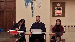 Tasse invariate e grandi investimenti. Il Comune punta sui bandi, minoranza critica sul Mountain Center