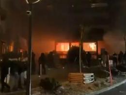 &laquo;Dovete vietare fiamme e fuochi nei locali&raquo;: l&rsquo;appello ai sindaci dopo la strage di Crans-Montana