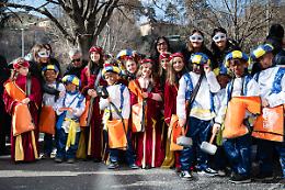 Baby gruppo al carnevale:  non da spettatori ma da protagonisti... con la maschera da "piccoli Mori"