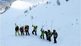 Valanga sopra Aosta: muore scialpinista piemontese. Un altro ferito a Pragelato