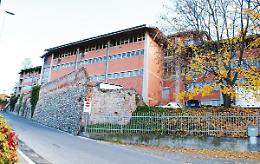 Scuole chiuse "per trasloco": gli studenti ci guadagnano una settimana di vacanza