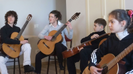 Sono giovani, ma suonano come grandi musicisti: lo storico concorso di chitarra emoziona ancora