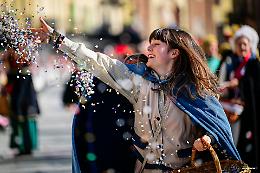 Parte il viaggio verso il Carnevale dei 100 anni: si accende la Gran Baldoria