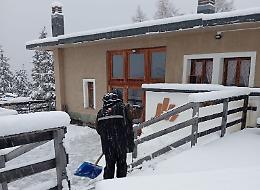 Continua a nevicare sulle Alpi del Cuneese: accumuli fino a 40 centimetri