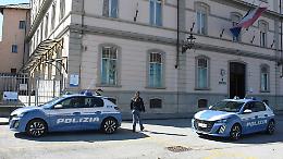 Blitz della Polizia: hotel nei guai, scattano sequestri e multe