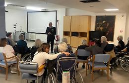 &laquo;Non ci dimentichiamo degli anziani&raquo;: i Carabinieri incontrano gli ospiti delle Case di riposo