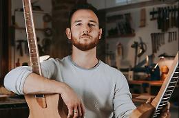 Il mestiere dell'arte: il liutaio che costruisce il suono