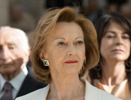 Il commosso addio di Alba a Maria Franca Ferrero: lutto cittadino, domani i funerali