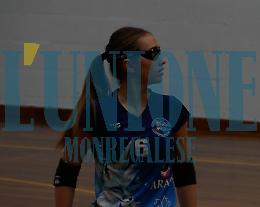 Le Foxes senza rischi e fanno esordire un Under 15