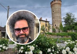 Simone Cristicchi condivide "L&rsquo;Unione" sui social: la sua canzone ispira il progetto sulle rose